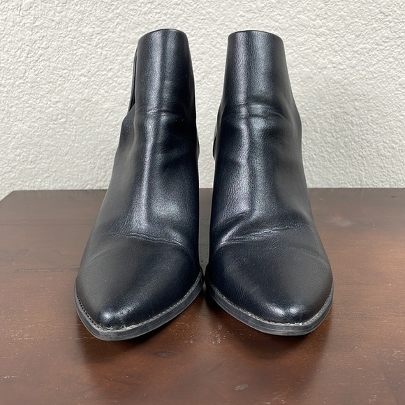 Sun and Stone Elizaa Black Ankle Boot Stacked Heel Notched Slit Bootie Sz 10 - Picture 4 of 13